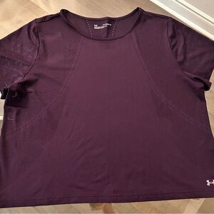 Under Armour Gym T-Shirt with Mesh shoulders